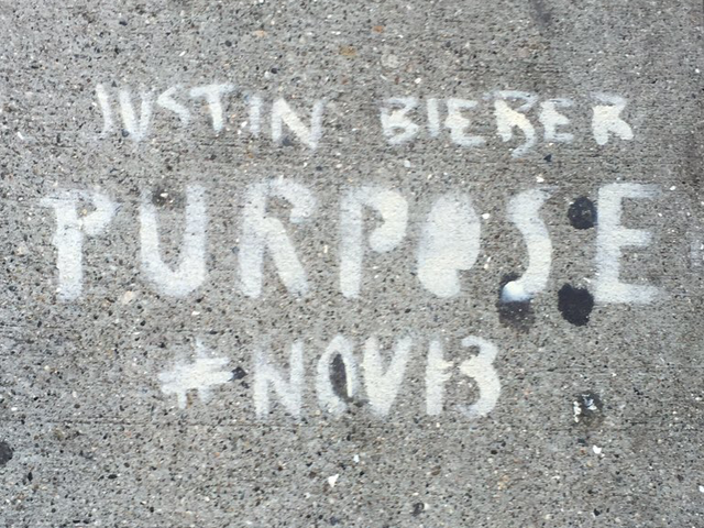 Illegal Justin Bieber graffiti at Larkin and Bush Streets (via Twitter httpss://twitter.com/moniza/status/667380640124268544)